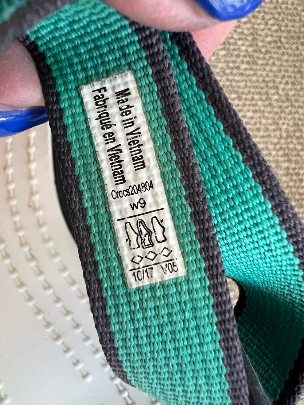 CROCS Teal Sandals with a White Textured Sole - Picture 5 of 6